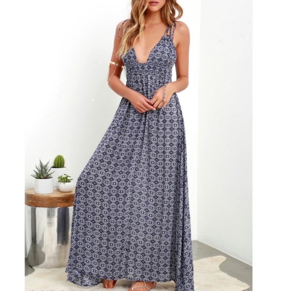 Lulu's Blue Field Day Spaghetti Strap Beach Vacation Resort Maxi Sundress Dress